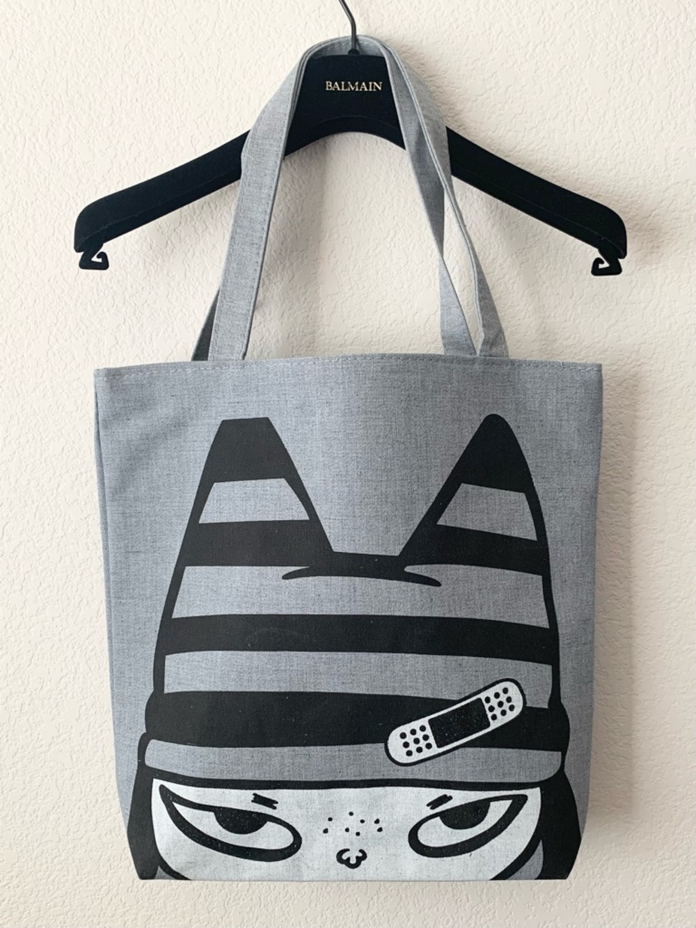 NWOT Graphic cat burglar tote bag
